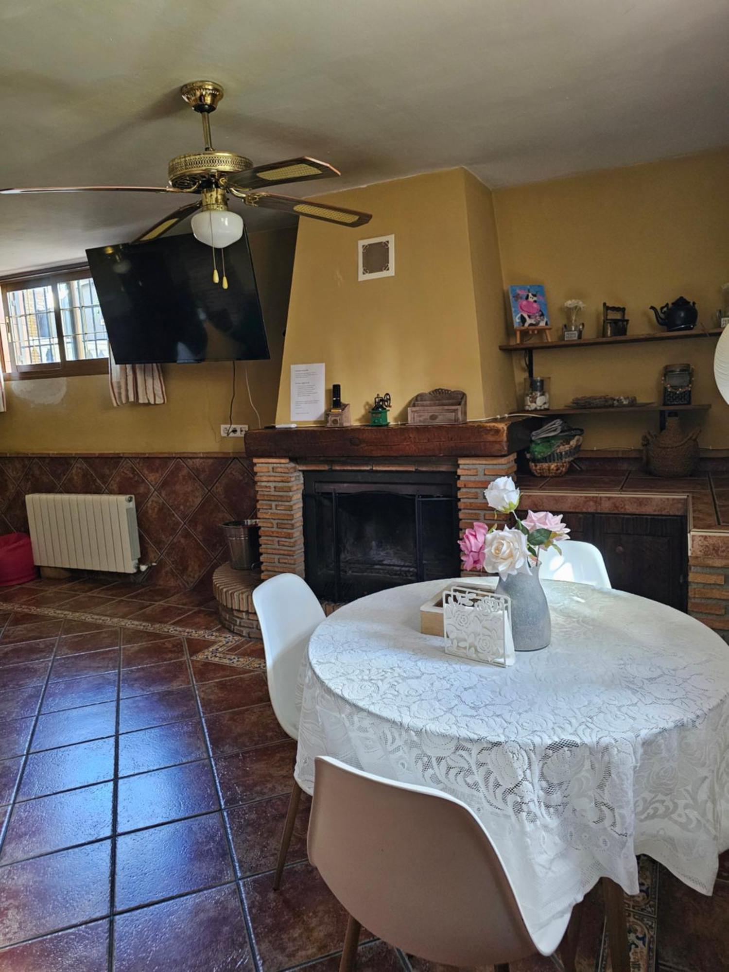 Appartement Apto-en El Bajo De La Casa-estilo Rustico En *